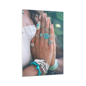 Impression sur verre - Image sur verre - Mains décorées de bijoux bohèmes - 70x100cm - Bienvenue au centre du bien-être - Décoration murale moderne pour le salon et la chambre ARTTOR