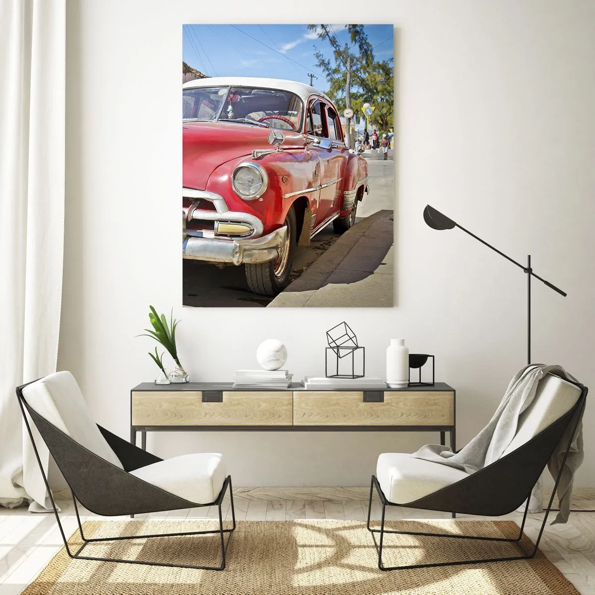Impression sur verre - Image sur verre - Une voiture classique rouge garée dans la rue par une journée ensoleillée - 70x100cm - Seulement à Cuba - Décoration murale moderne pour le salon et la chambre ARTTOR