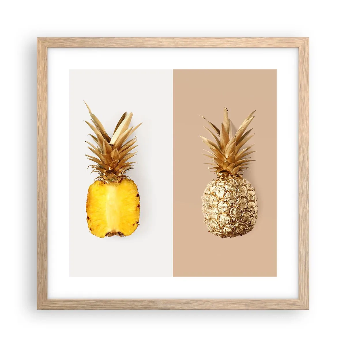 Affiche dans un chêne clair - Poster - Ananas pour nous - 40x40 cm