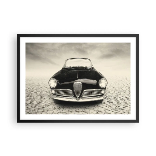 Affiche dans un cadre noir - Poster - Une voiture classique sur une place pavée dans un style monochrome - 70x50cm - Et alors! Tu ne m'aime pas? - Décoration murale moderne pour le salon et la chambre ARTTOR