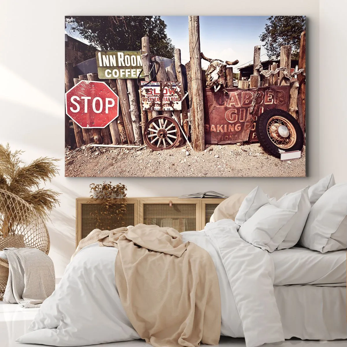 Impression sur toile - Image sur toile - Décorations rustiques avec des panneaux et une roue sur la clôture - 70x50cm - Et le temps s'est arrêté - Décoration murale moderne pour le salon et la chambre ARTTOR