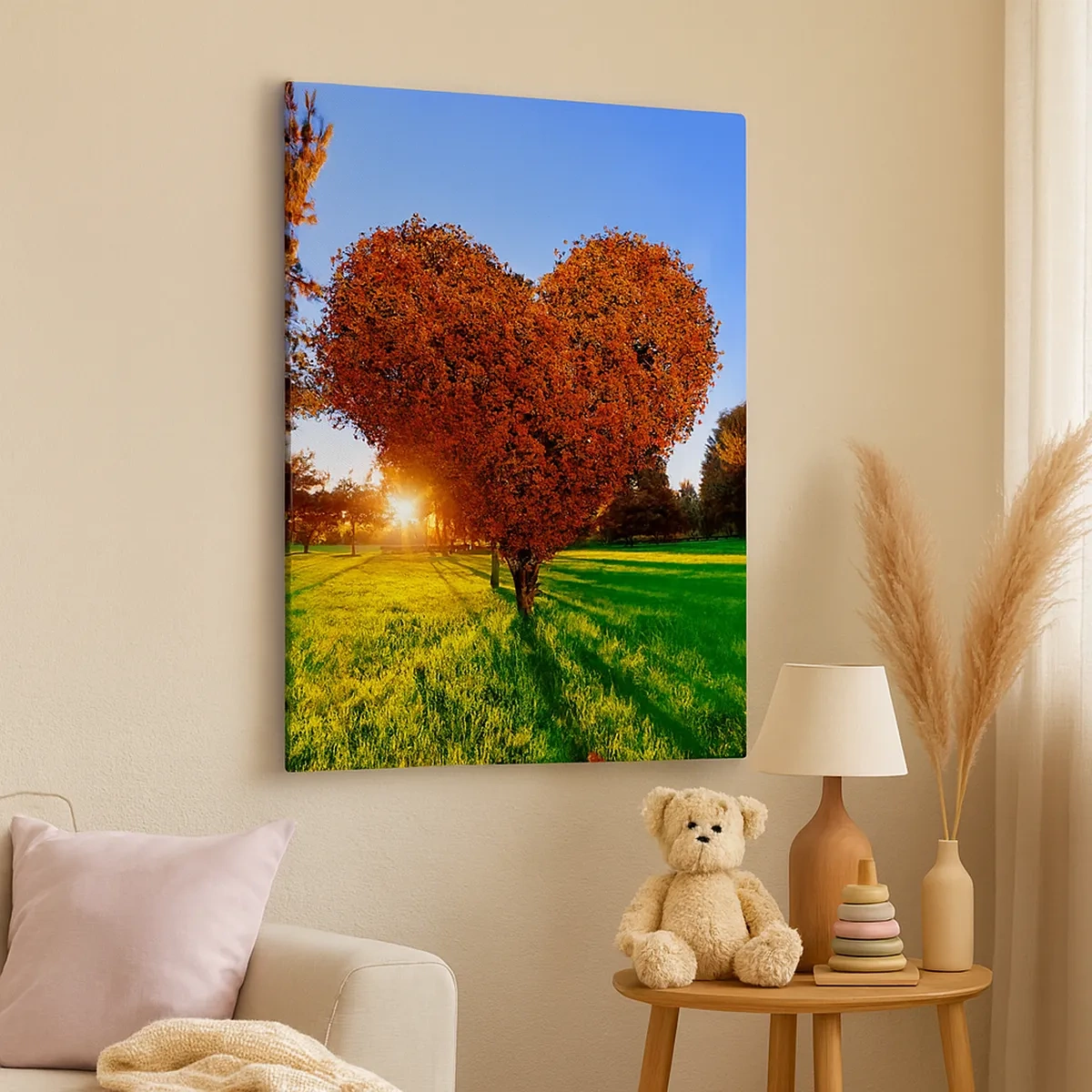 Impression sur toile - Image sur toile - Un arbre en forme de cœur dans un paysage d'automne - 50x70cm - Et comment ne pas aimer tomber - Décoration murale moderne pour le salon et la chambre ARTTOR