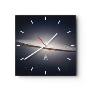Horloge murale - Pendule murale - Une galaxie spirale sur fond d'espace étoilé - 30x30cm - Il y a bien longtemps, dans une galaxie très lointaine… - Décoration murale moderne pour le salon et la chambre ARTTOR