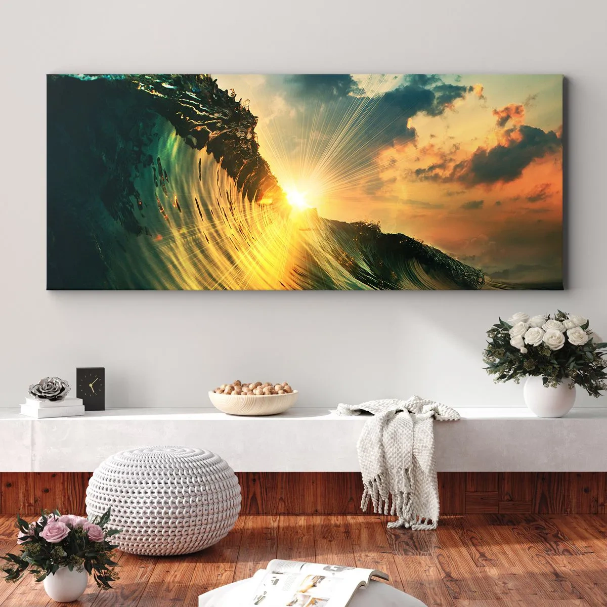 Impression sur toile - Image sur toile - Une vague avec le soleil couchant et les nuages illuminés - 140x50cm - Surfeur, où es-tu ? - Décoration murale moderne pour le salon et la chambre ARTTOR