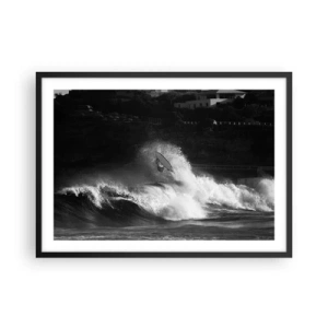 Affiche dans un cadre noir - Poster - Un surfeur sur une vague en monochrome - 70x50cm - Défi accepté! - Décoration murale moderne pour le salon et la chambre ARTTOR