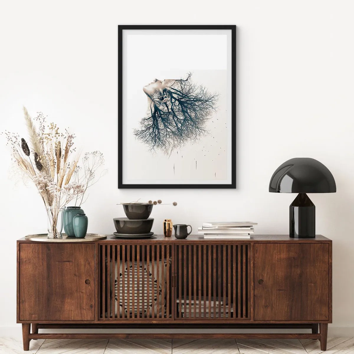 Affiche dans un cadre noir - Poster - Écouter le murmure des arbres - 70x100 cm