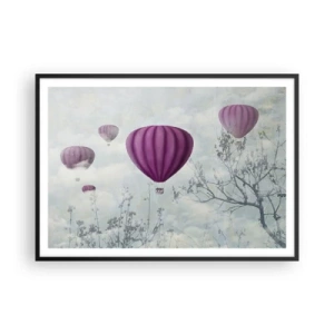 Affiche dans un cadre noir - Poster - Des ballons violets flottant au-dessus des arbres dans les nuages - 100x70cm - Comme des navires dans le ciel - Décoration murale moderne pour le salon et la chambre ARTTOR