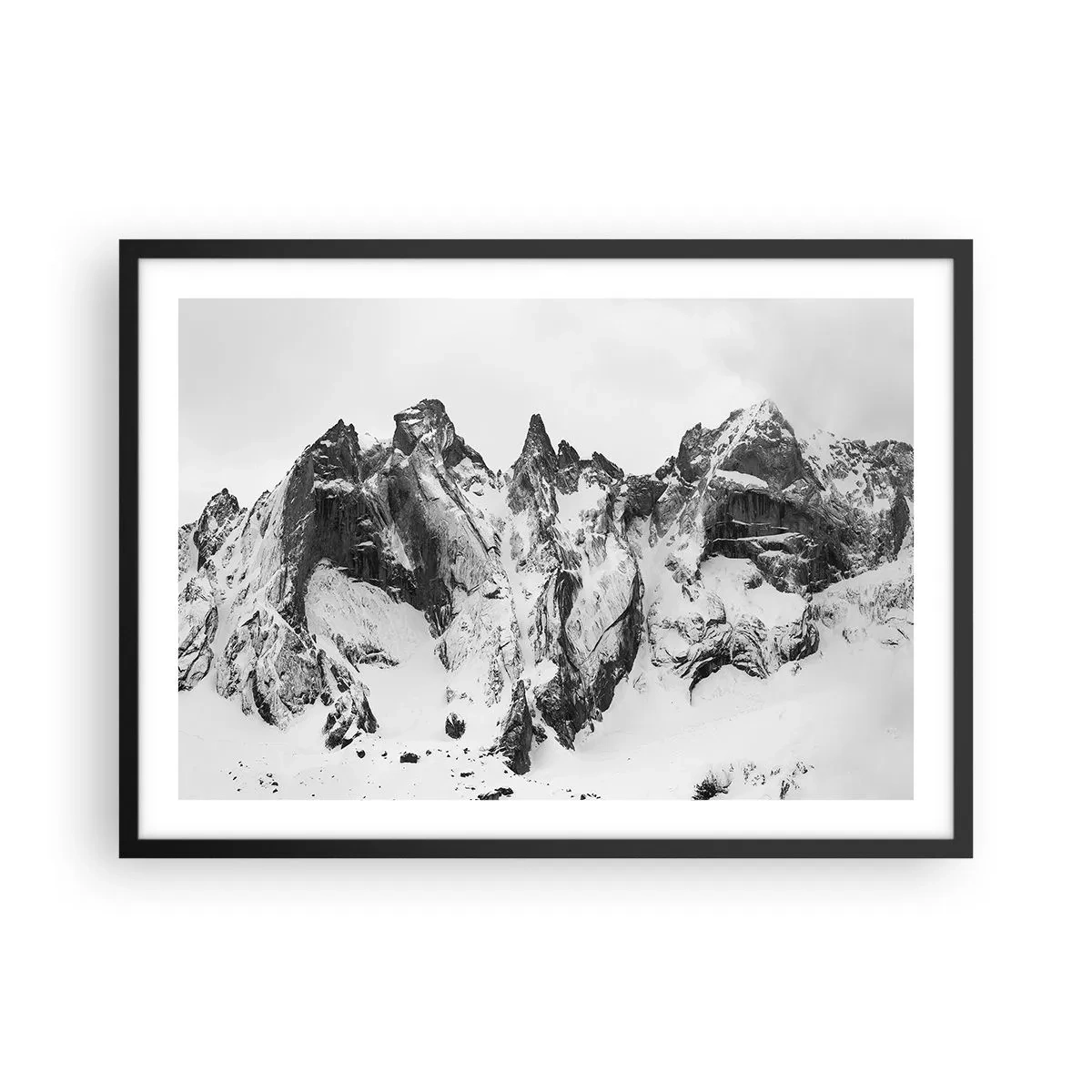 Affiche dans un cadre noir - Poster - Des sommets enneigés en noir et blanc - 70x50cm - Crête dangereuse de granit - Décoration murale moderne pour le salon et la chambre ARTTOR
