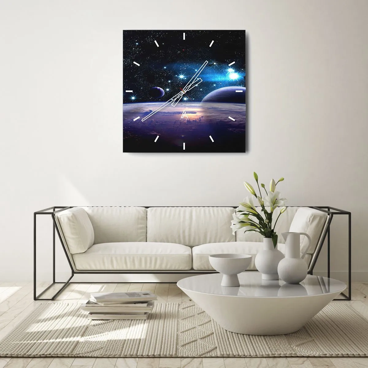 Horloge murale - Pendule murale - Une vue de l'espace avec des planètes et des étoiles - 30x30cm - Toujours seul? - Décoration murale moderne pour le salon et la chambre ARTTOR