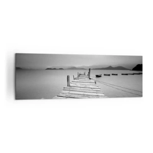 Impression sur toile - Image sur toile - Une vue en noir et blanc d'une jetée en bois et d'un lac calme. - 160x50cm - Derrière les montagnes, au-delà des mers - Décoration murale moderne pour le salon et la chambre ARTTOR