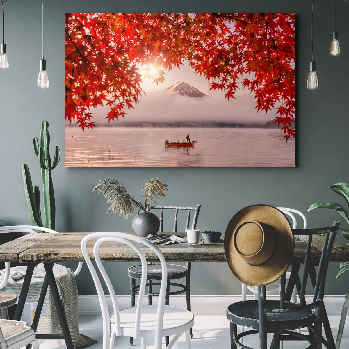 Impression sur toile - Image sur toile - Un bateau sur un lac entouré de feuilles d'érable rouges - 70x50cm - Dans le climat japonais - Décoration murale moderne pour le salon et la chambre ARTTOR