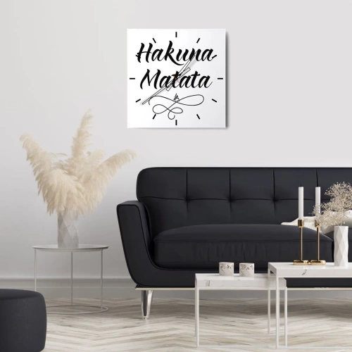 Horloge murale - Pendule murale - Citation de Hakuna Matata en police élégante sur fond blanc - 30x30cm - Le meilleur conseil - Décoration murale moderne pour le salon et la chambre ARTTOR