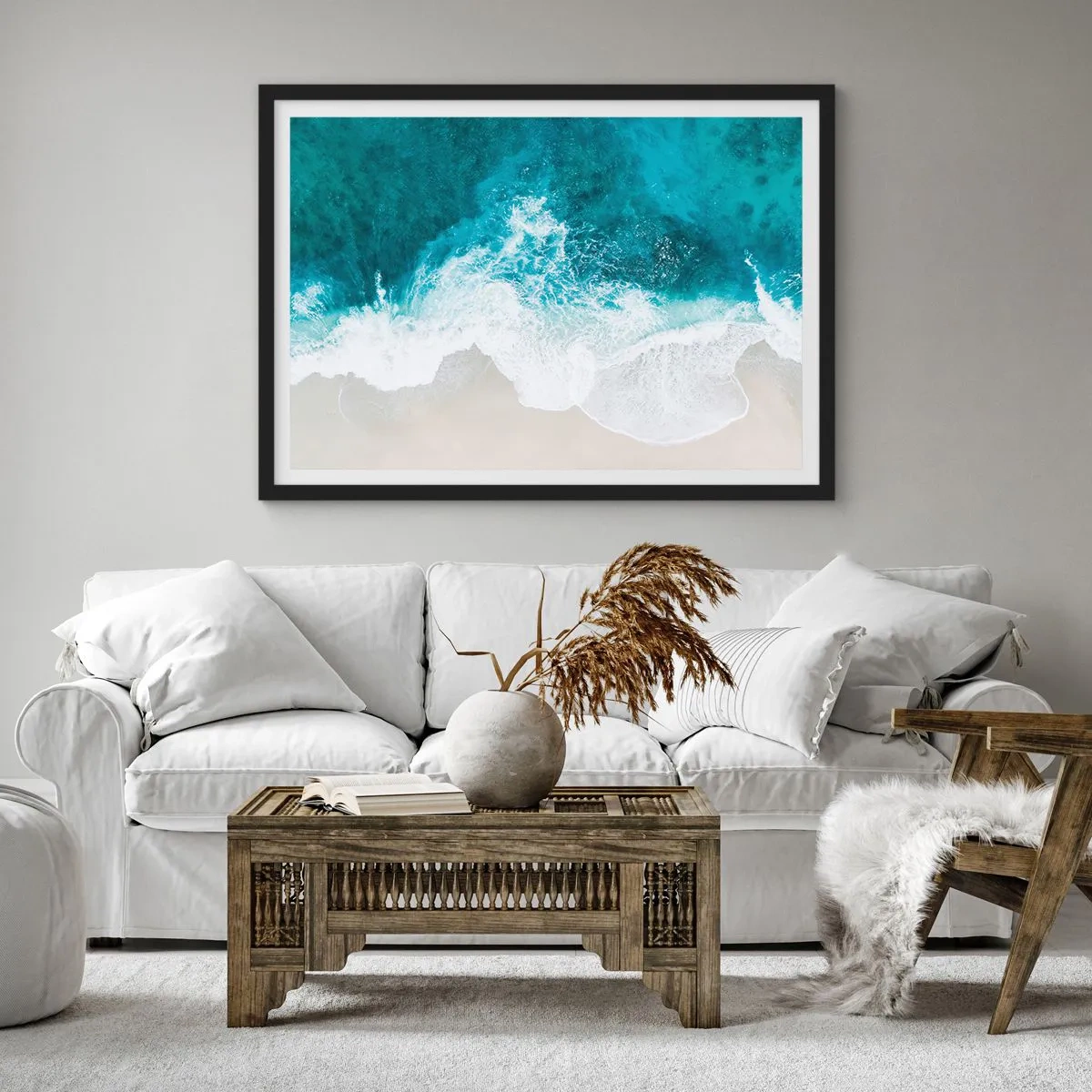 Affiche dans un cadre noir - Poster - Vagues turquoise de l'océan sur du sable clair - 70x50cm - Caresse naturelle - Décoration murale moderne pour le salon et la chambre ARTTOR