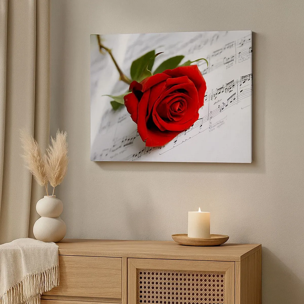 Impression sur toile - Image sur toile - Une rose rouge sur fond de notes de musique sur papier blanc. - 70x50cm - Musique des sentiments en écarlate - Décoration murale moderne pour le salon et la chambre ARTTOR