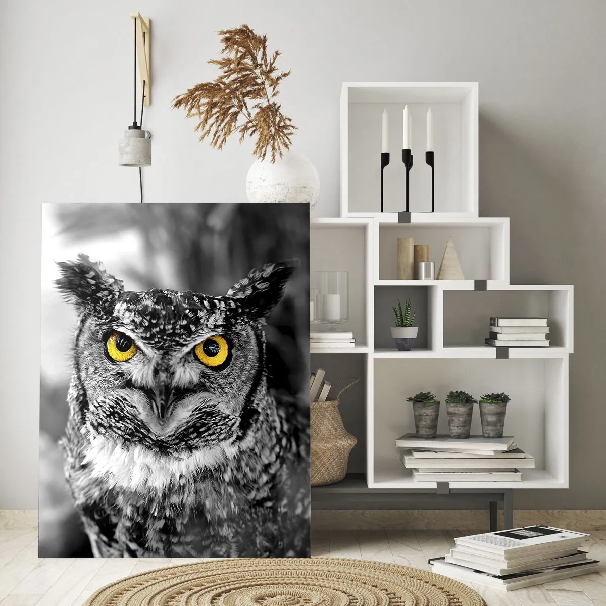 Impression sur verre - Image sur verre - Un hibou aux yeux jaunes sur fond noir et blanc - 50x70cm - Rien ne se cachera - Décoration murale moderne pour le salon et la chambre ARTTOR