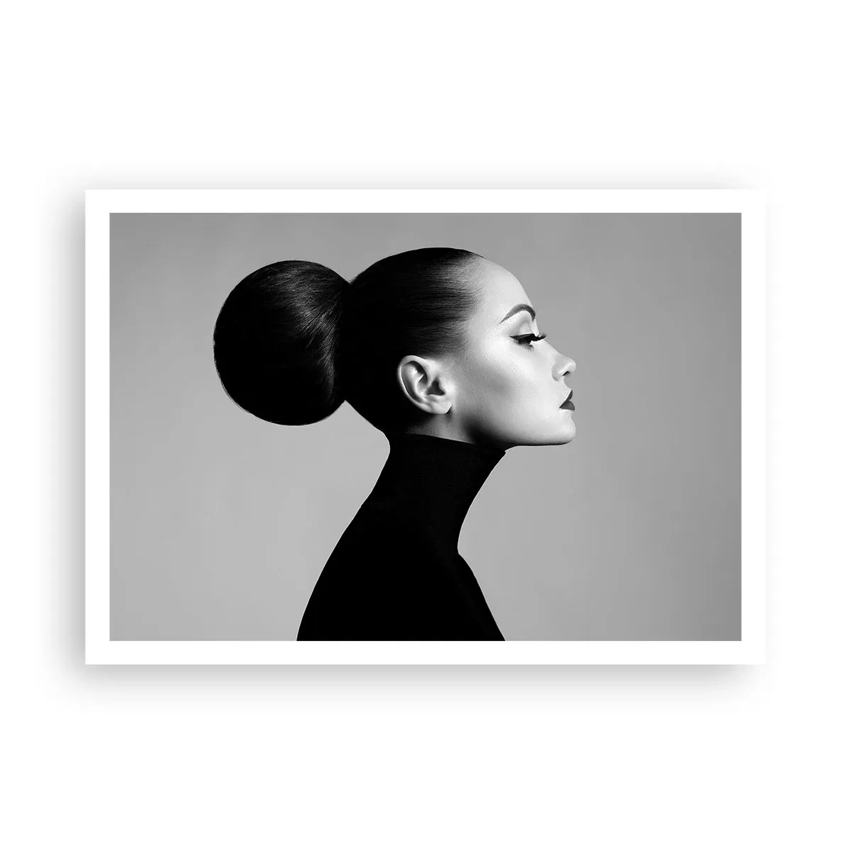 Affiche - Poster - Profil d'une femme en noir et blanc avec un chignon élégant - 100x70cm - Néfertiti moderne - Décoration murale moderne pour le salon et la chambre ARTTOR