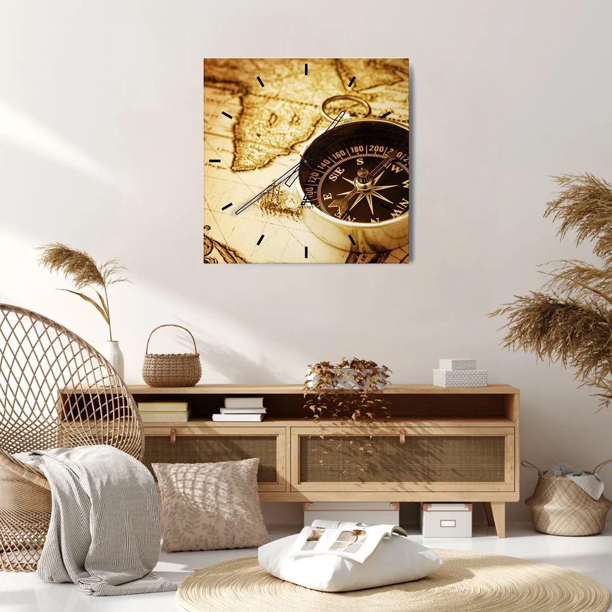 Horloge murale - Pendule murale - Une boussole antique sur fond d'une vieille carte du monde - 30x30cm - Est ou ouest? - Décoration murale moderne pour le salon et la chambre ARTTOR