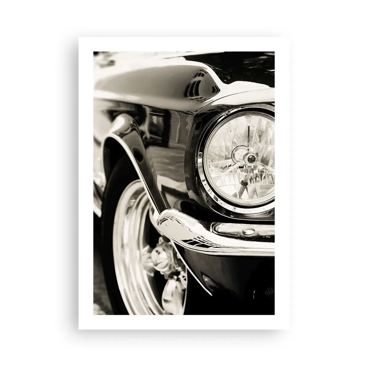 Affiche - Poster - Gros plan noir et blanc du phare d'une voiture classique. - 50x70cm - Brillance permanente - Décoration murale moderne pour le salon et la chambre ARTTOR