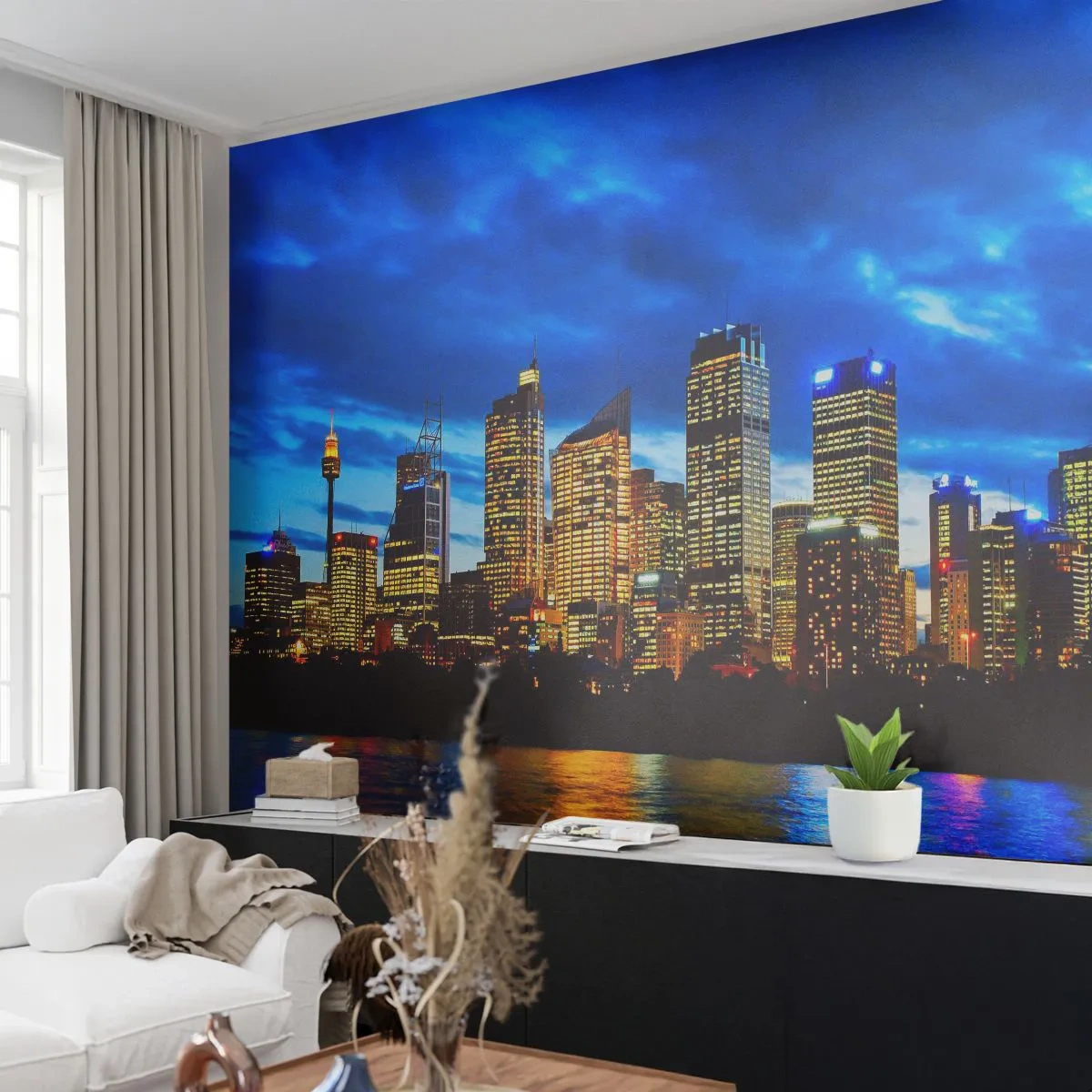Papier Peint Photo Premium Sand - Panorama de la ville la nuit avec les lumières se reflétant dans l'eau - 100x70cm - Une nuit de lumières et de couleurs - Décoration murale moderne pour le salon et la chambre ARTTOR