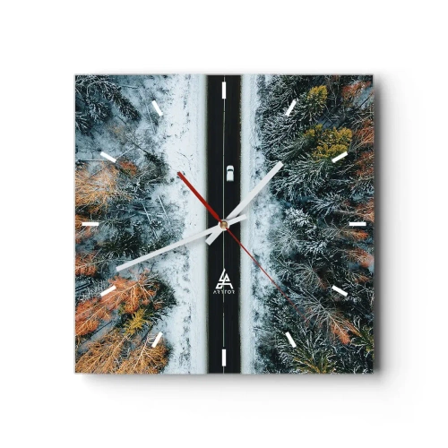 Horloge murale - Pendule murale - Une route à travers une forêt hivernale vue à vol d'oiseau - 30x30cm - Couper à travers la forêt d'hiver - Décoration murale moderne pour le salon et la chambre ARTTOR