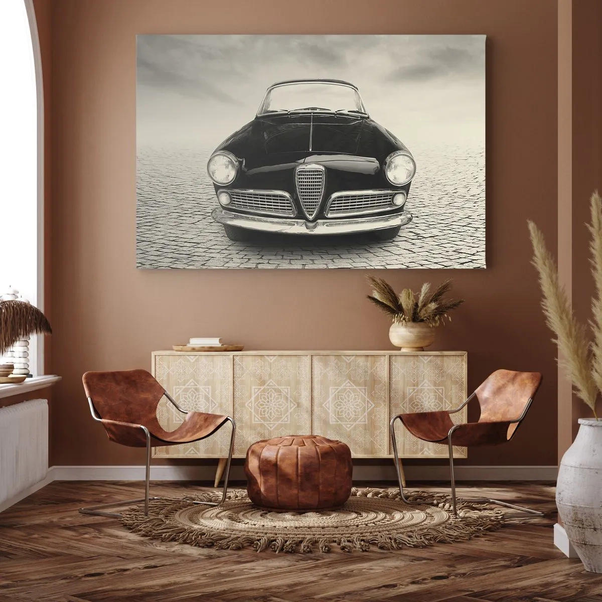 Impression sur toile - Image sur toile - Une voiture classique sur une place pavée dans un style monochrome - 70x50cm - Et alors! Tu ne m'aime pas? - Décoration murale moderne pour le salon et la chambre ARTTOR