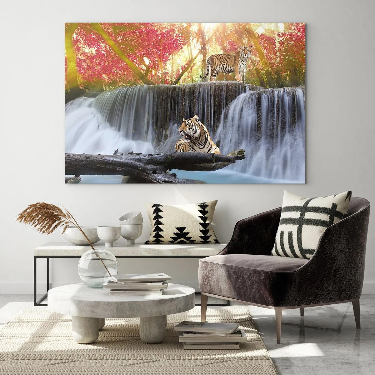 Impression sur verre - Image sur verre - Tigres contre une cascade et un paysage d'automne - 120x80cm - Paysage surréaliste - Décoration murale moderne pour le salon et la chambre ARTTOR