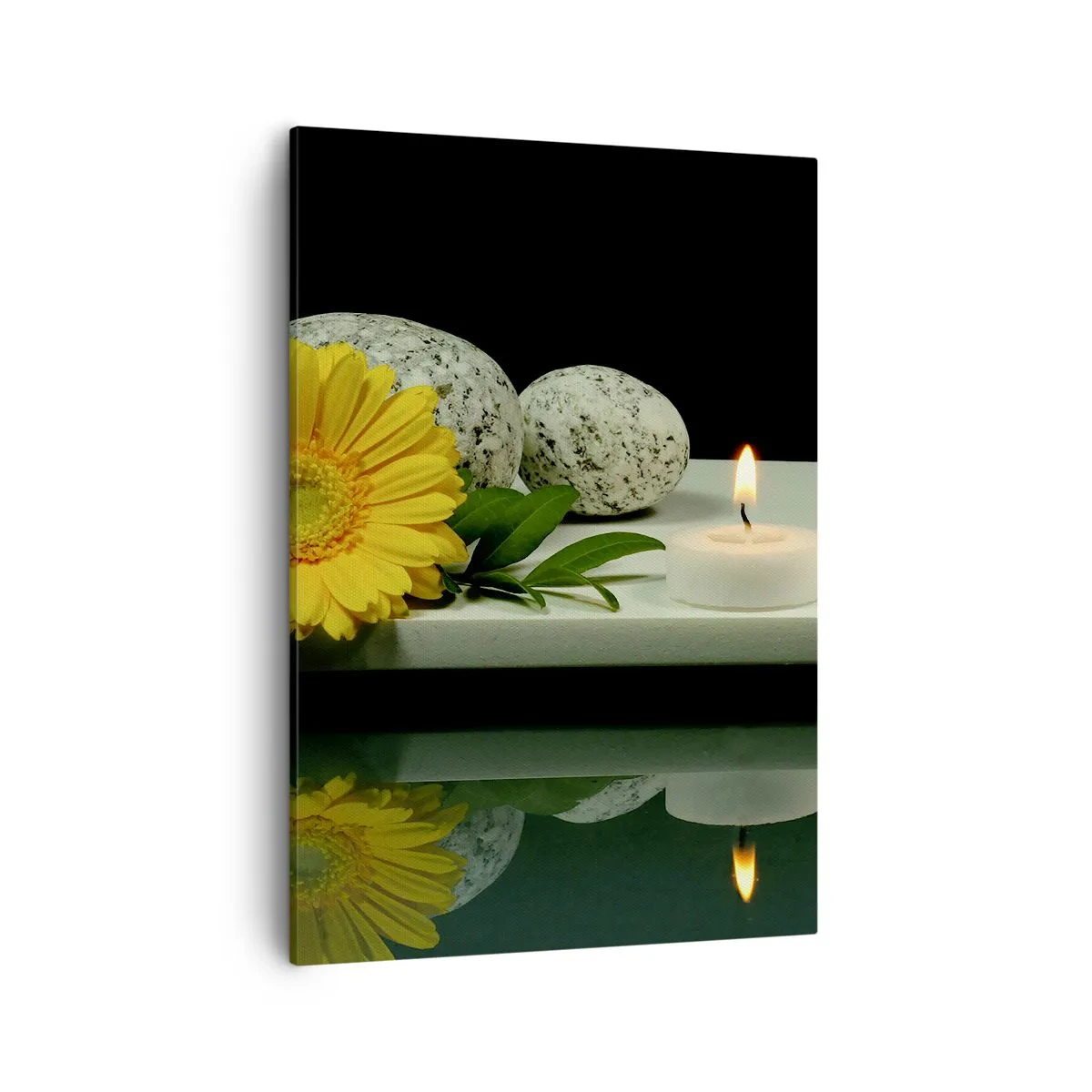 Impression sur toile - Image sur toile - Fleur jaune, bougies et pierres sur fond d'eau - 50x70cm - Apaisement des sens - Décoration murale moderne pour le salon et la chambre ARTTOR