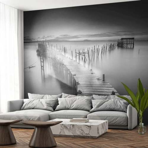 Papier Peint Photo Premium Sand - La paix d'un rivage oublié - Paysage, Lac, Pont de bois - 150x105 cm