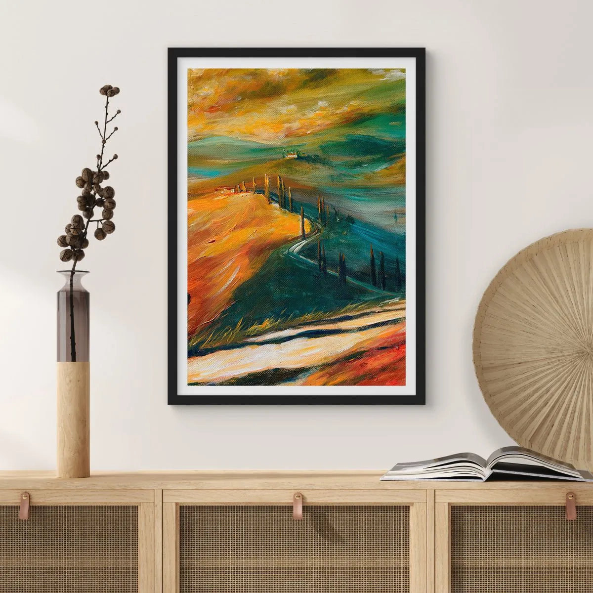 Affiche dans un cadre noir - Poster - Un paysage aux couleurs intenses, une route à travers les collines - 50x70cm - paysage toscan - Décoration murale moderne pour le salon et la chambre ARTTOR