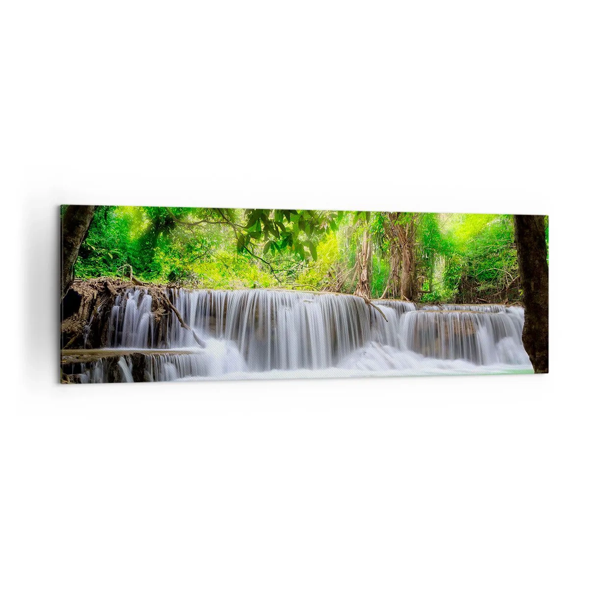 Impression sur toile - Image sur toile - Une cascade verte entourée d'une végétation tropicale dense - 160x50cm - Une cascade de vert - Décoration murale moderne pour le salon et la chambre ARTTOR