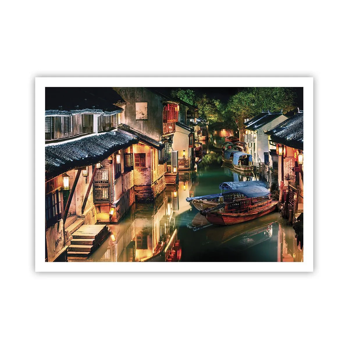 Affiche - Poster - Vue nocturne des canaux avec bateaux et maisons traditionnels - 100x70cm - Soirée dans une rue chinoise - Décoration murale moderne pour le salon et la chambre ARTTOR