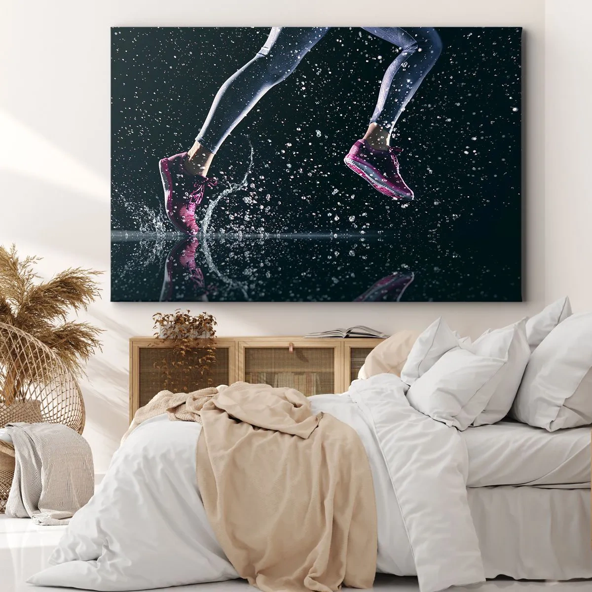 Impression sur toile - Image sur toile - Une prise de vue dynamique d'une course sous la pluie sur fond noir - 70x50cm - Combien de force dans les jambes - Décoration murale moderne pour le salon et la chambre ARTTOR