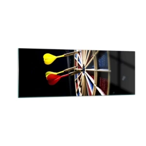 Impression sur verre - Image sur verre - Un jeu de fléchettes avec des fléchettes frappées sur un fond noir - 140x50cm - Droit au but - Décoration murale moderne pour le salon et la chambre ARTTOR
