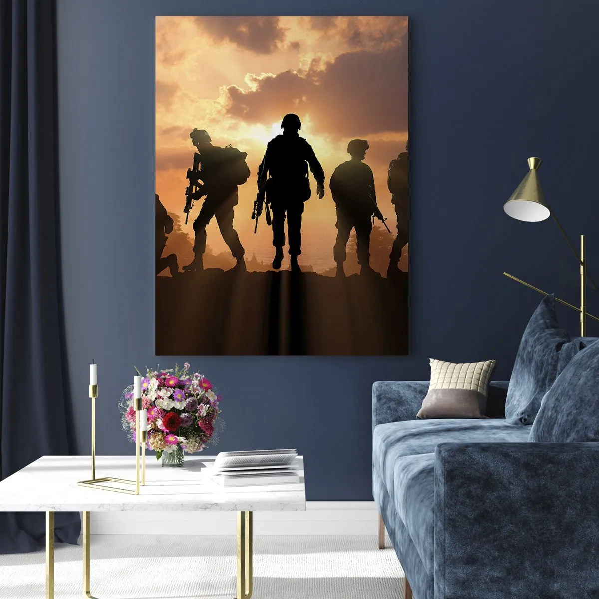 Impression sur verre - Image sur verre - Soldats sur fond de soleil couchant dans un décor dynamique - 80x120cm - Brothers in arms - Décoration murale moderne pour le salon et la chambre ARTTOR