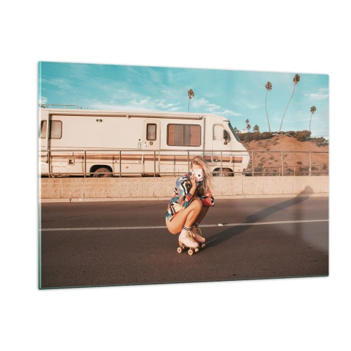 Impression sur verre - Image sur verre - Une fille en patins à roulettes prenant des photos sous le soleil californien. - 120x80cm - Souriez s'il-vous-plait! - Décoration murale moderne pour le salon et la chambre ARTTOR