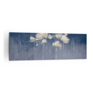 Impression sur toile - Image sur toile - Fleurs délicates sur fond bleu - 160x50cm - Comme des pétales au vent - Décoration murale moderne pour le salon et la chambre ARTTOR