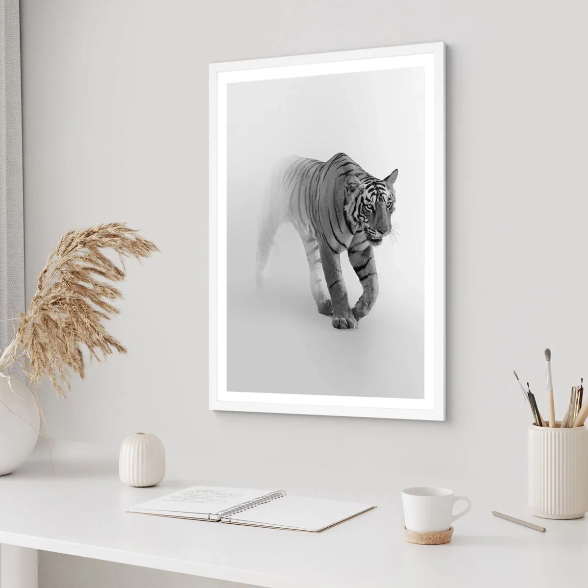 Affiche dans un cadre blanc - Poster - Accroupi dans le brouillard - 50x70 cm