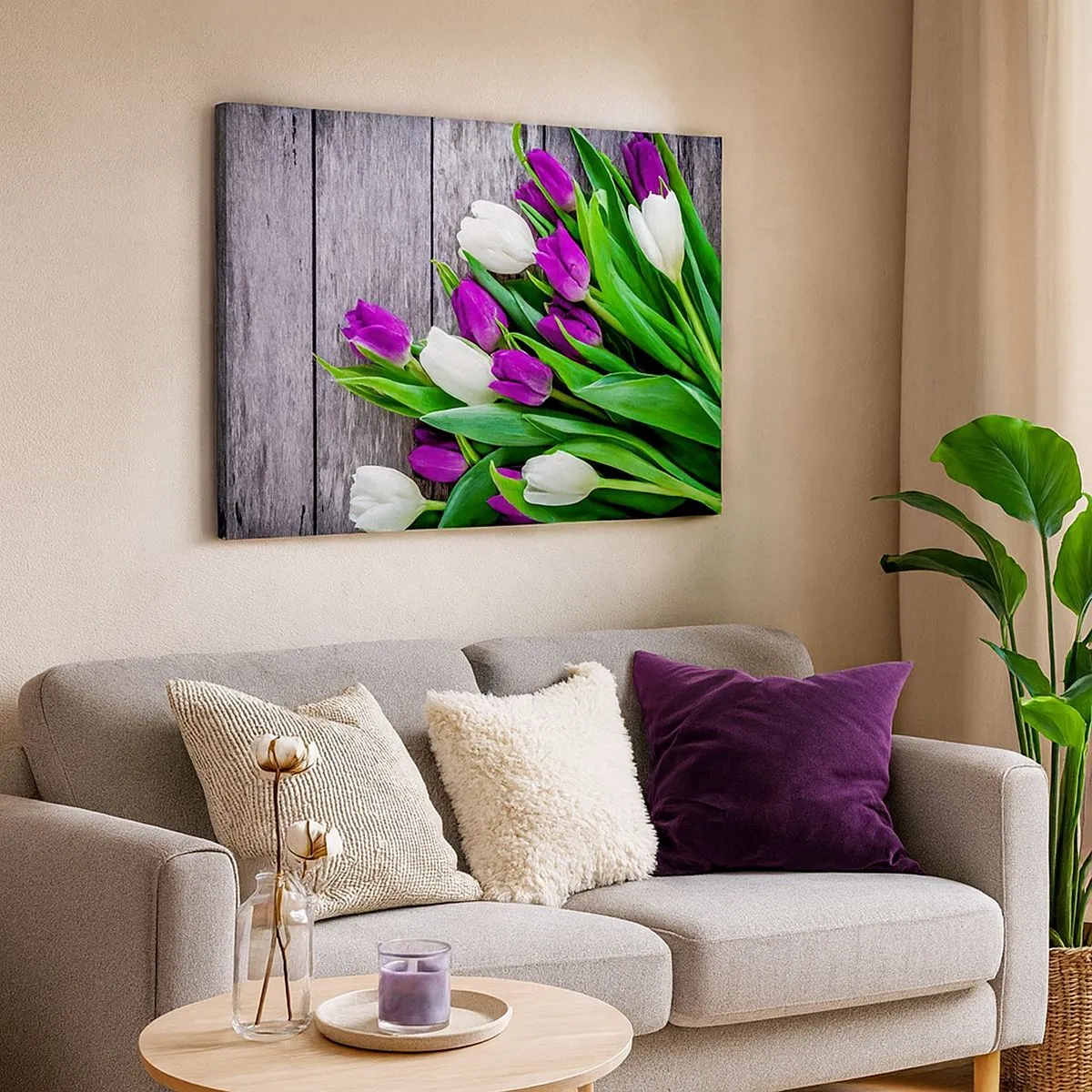Impression sur toile - Image sur toile - Un bouquet de tulipes violettes et blanches sur un fond en bois - 70x50cm - Le jour des vacances de printemps - Décoration murale moderne pour le salon et la chambre ARTTOR
