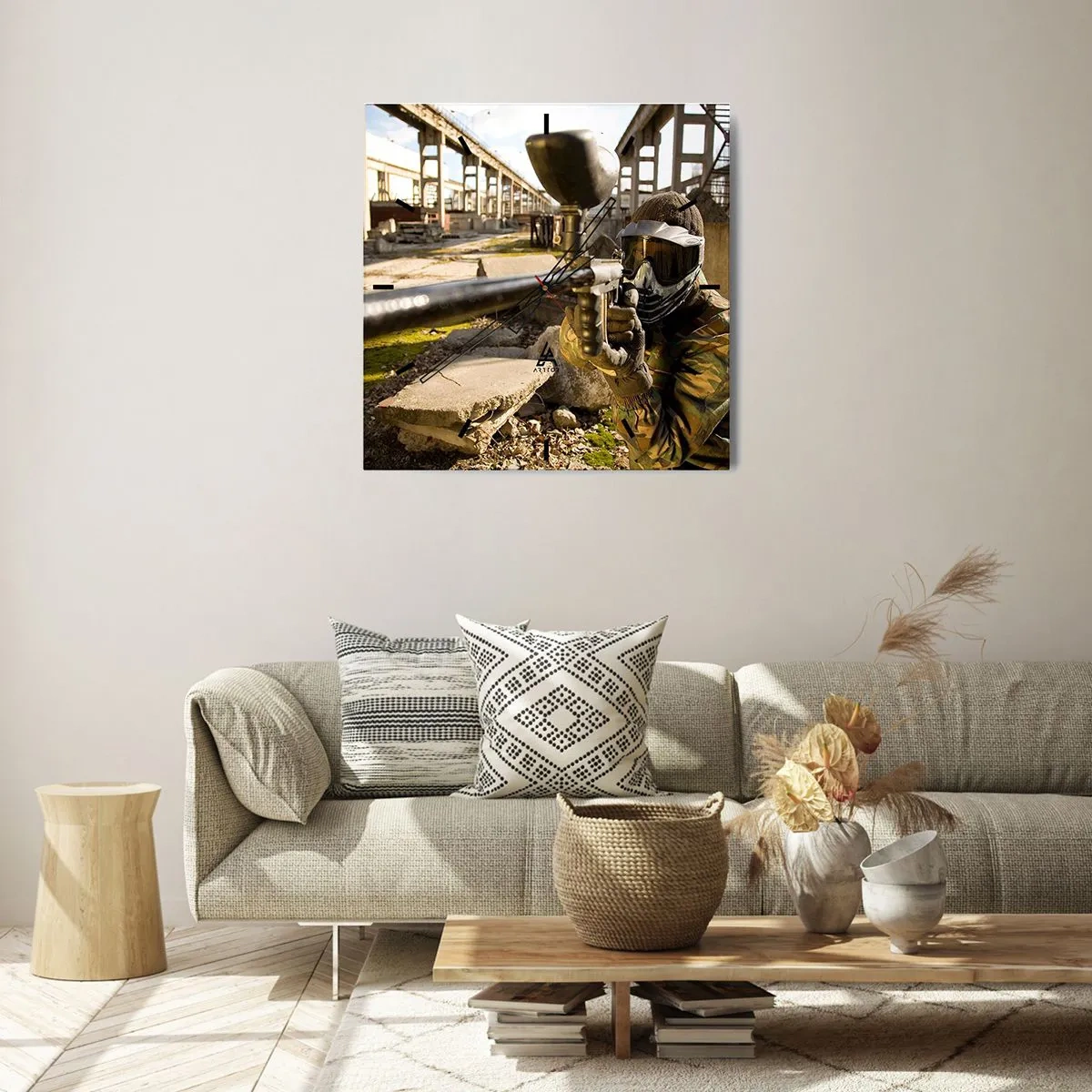 Horloge murale - Pendule murale - Un joueur de paintball en tenue de camouflage visant un marqueur - 30x30cm - Et vous pouvez devenir un héros - Décoration murale moderne pour le salon et la chambre ARTTOR