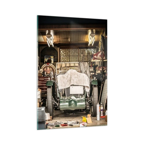 Impression sur verre - Image sur verre - Une vieille voiture dans un garage entourée d'outils et d'équipements - 80x120cm - Retour vers le passé - Décoration murale moderne pour le salon et la chambre ARTTOR