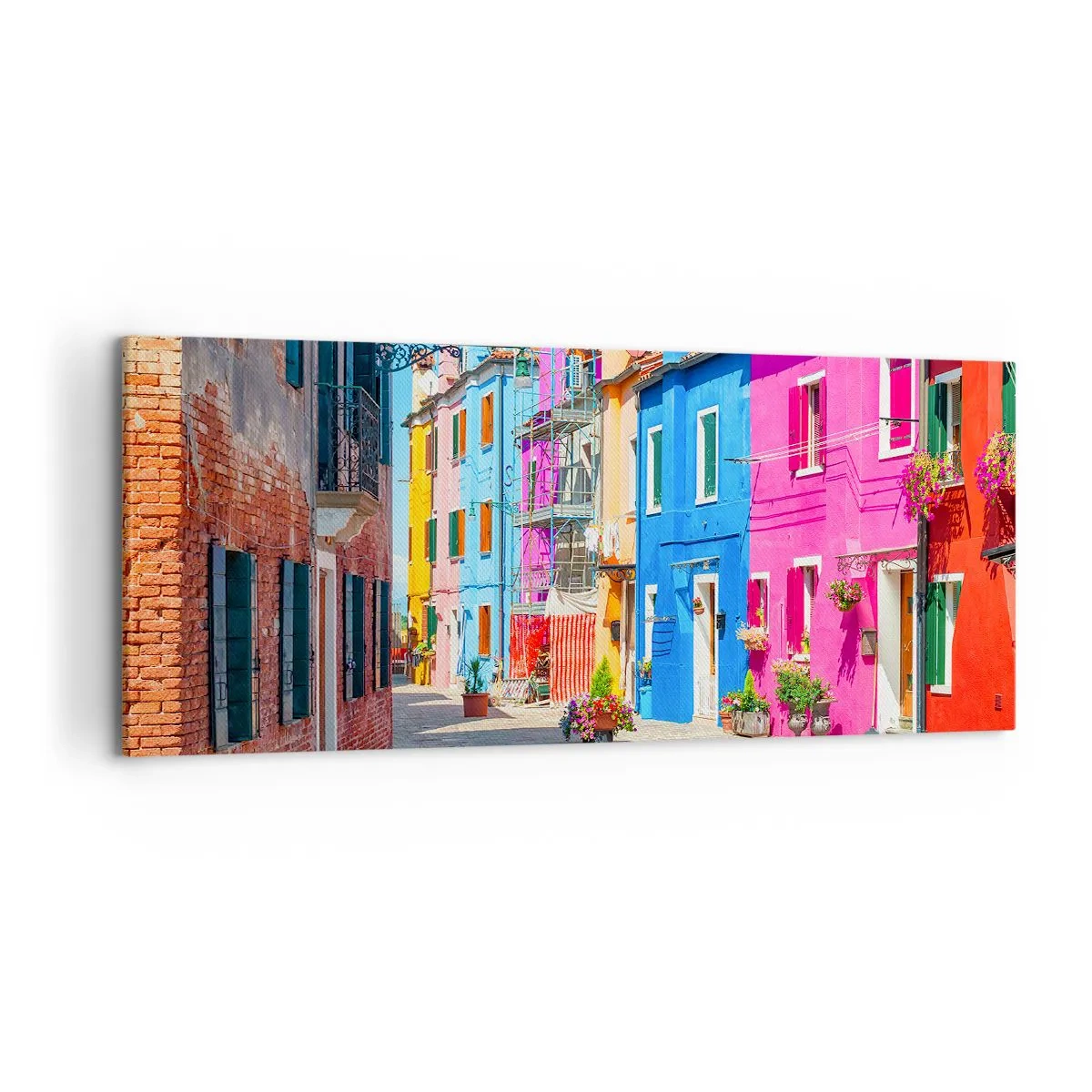 Impression sur toile - Image sur toile - Bâtiments colorés dans une rue étroite de la ville - 120x50cm - Ville "Sous les perroquets" - Décoration murale moderne pour le salon et la chambre ARTTOR