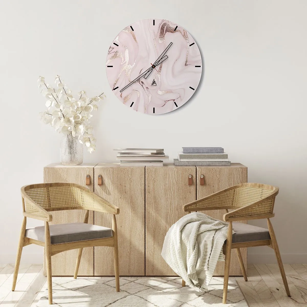 Horloge murale - Pendule murale - Fond en marbre rose clair avec des veines dorées étincelantes - 30x30cm - Dans un châle rose - Décoration murale moderne pour le salon, la cuisine et la chambre ARTTOR