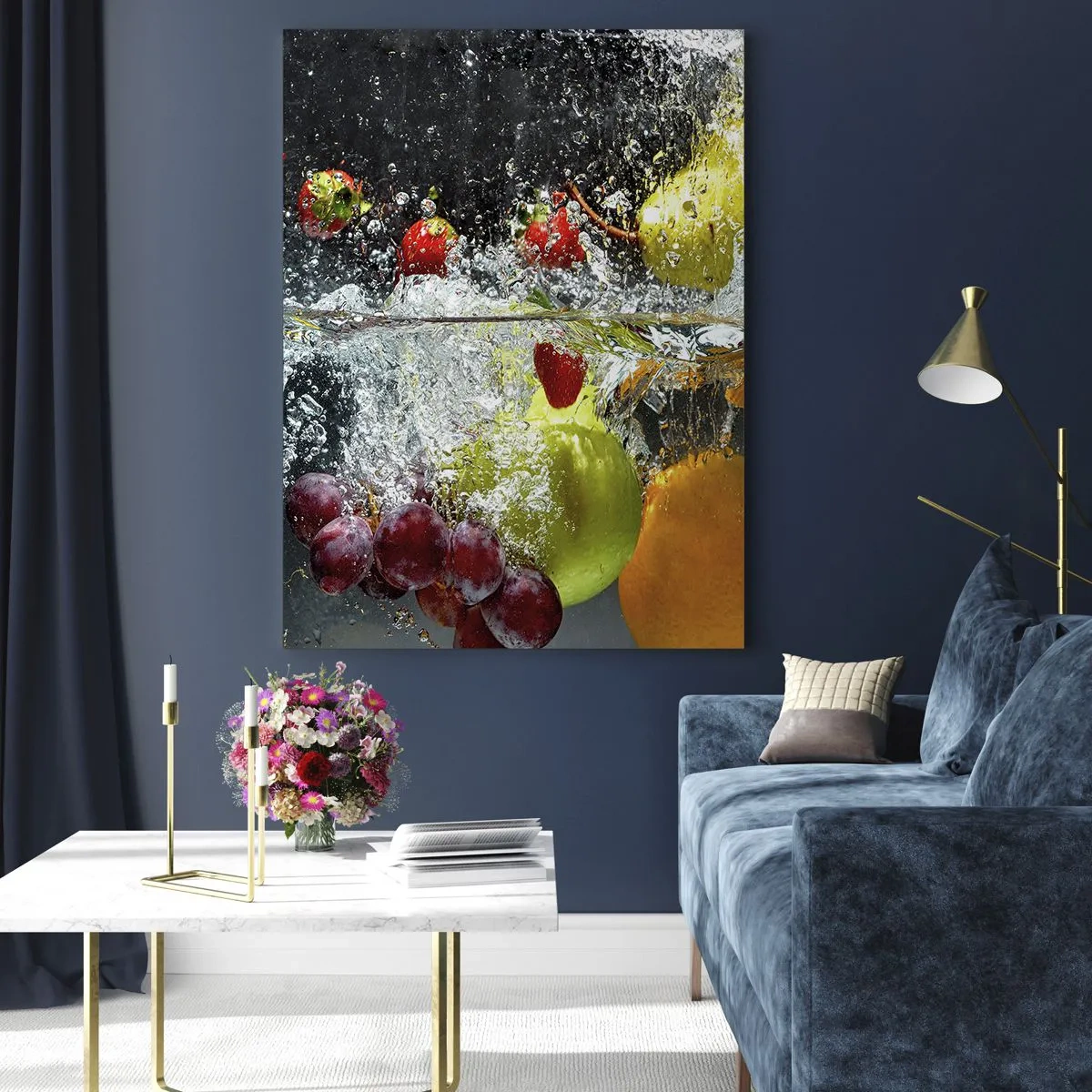 Impression sur verre - Image sur verre - Fruits immergés dans l'eau avec des éclaboussures dynamiques - 50x70cm - Rafraîchissement fruité - Décoration murale moderne pour le salon et la chambre ARTTOR