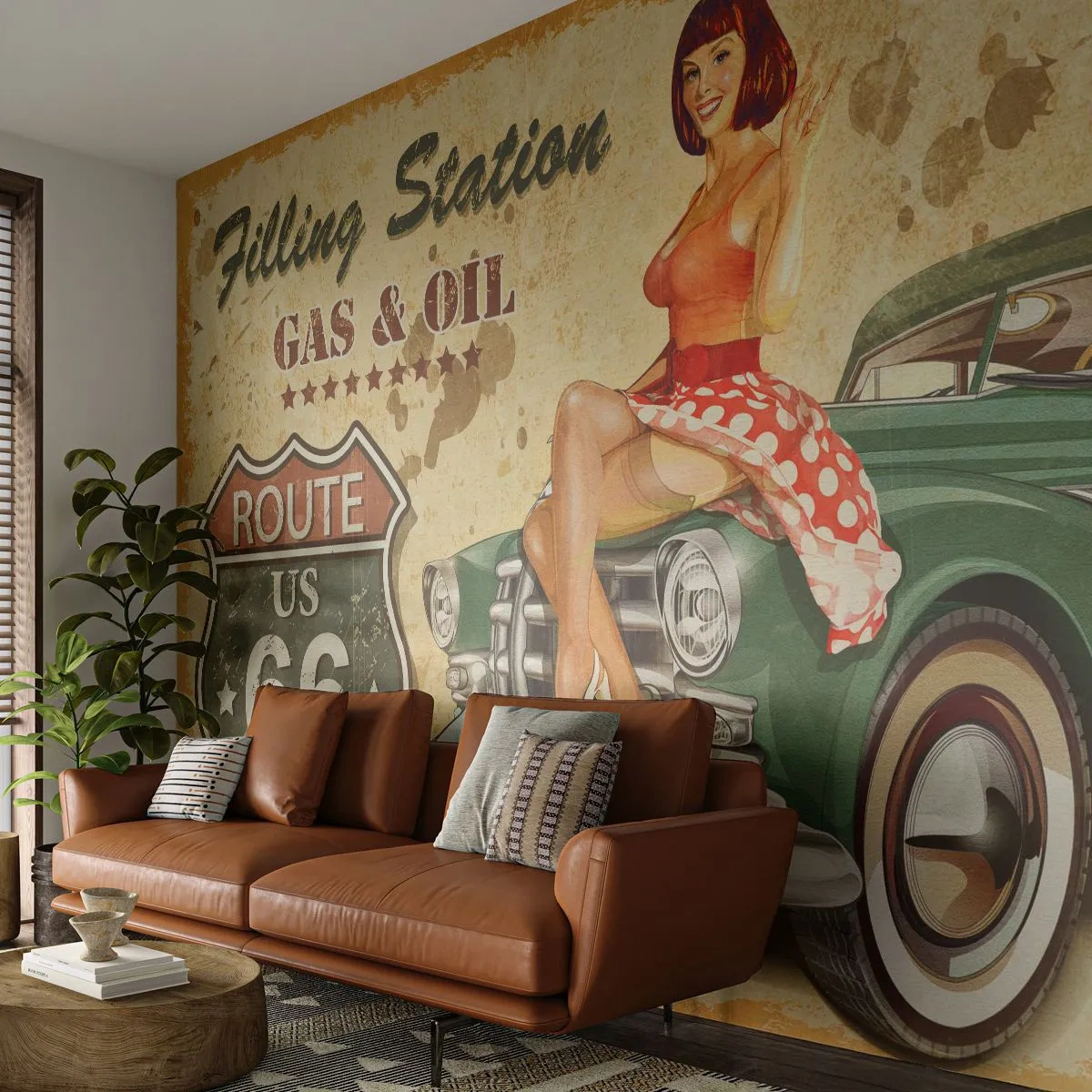 Papier Peint Photo Premium Sand - Affiche rétro de la Route 66 avec une pin-up et une voiture classique - 100x70cm - Les superbes années 40. - Décoration murale moderne pour le salon et la chambre ARTTOR
