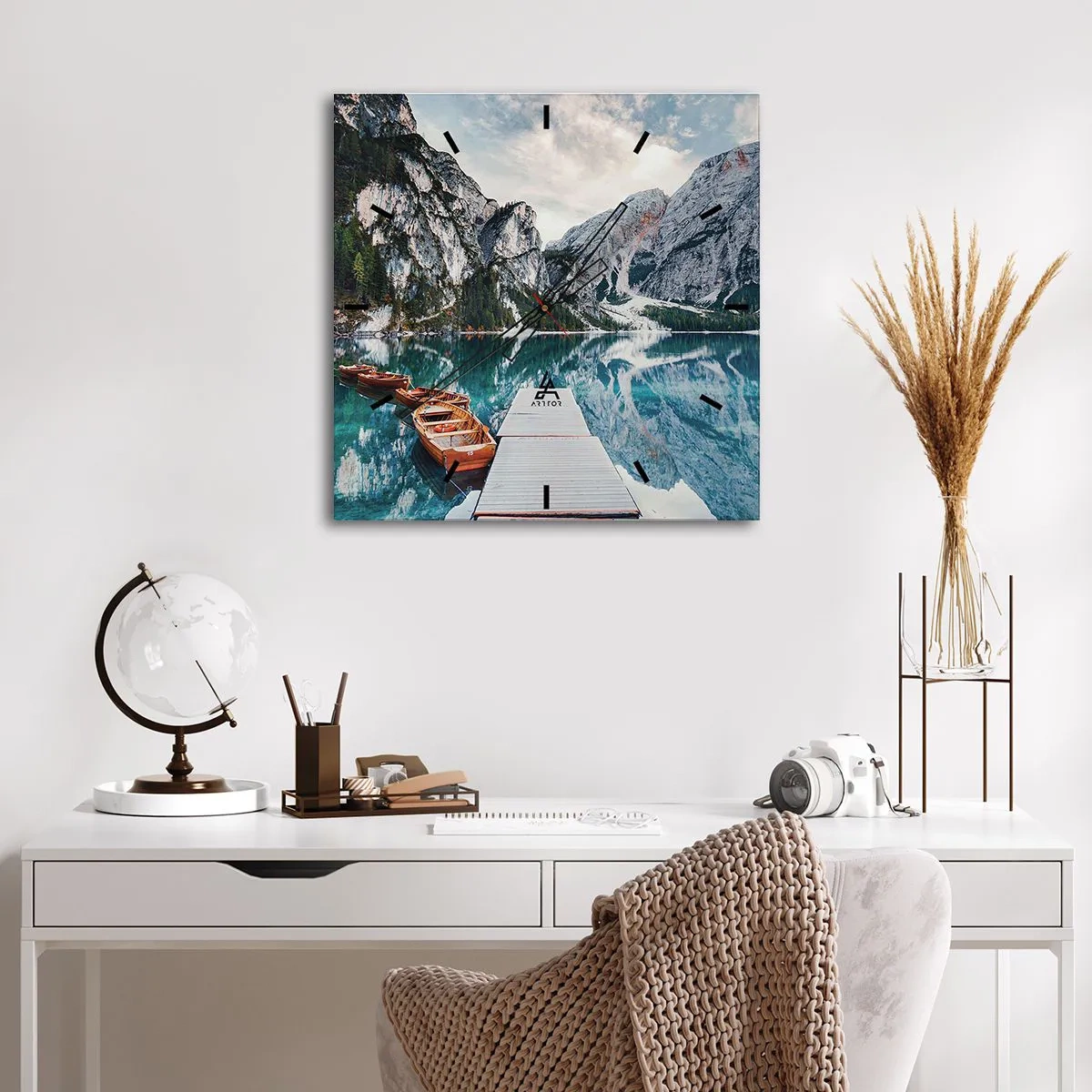 Horloge murale - Pendule murale - On va te montrer la beauté - 40x40 cm