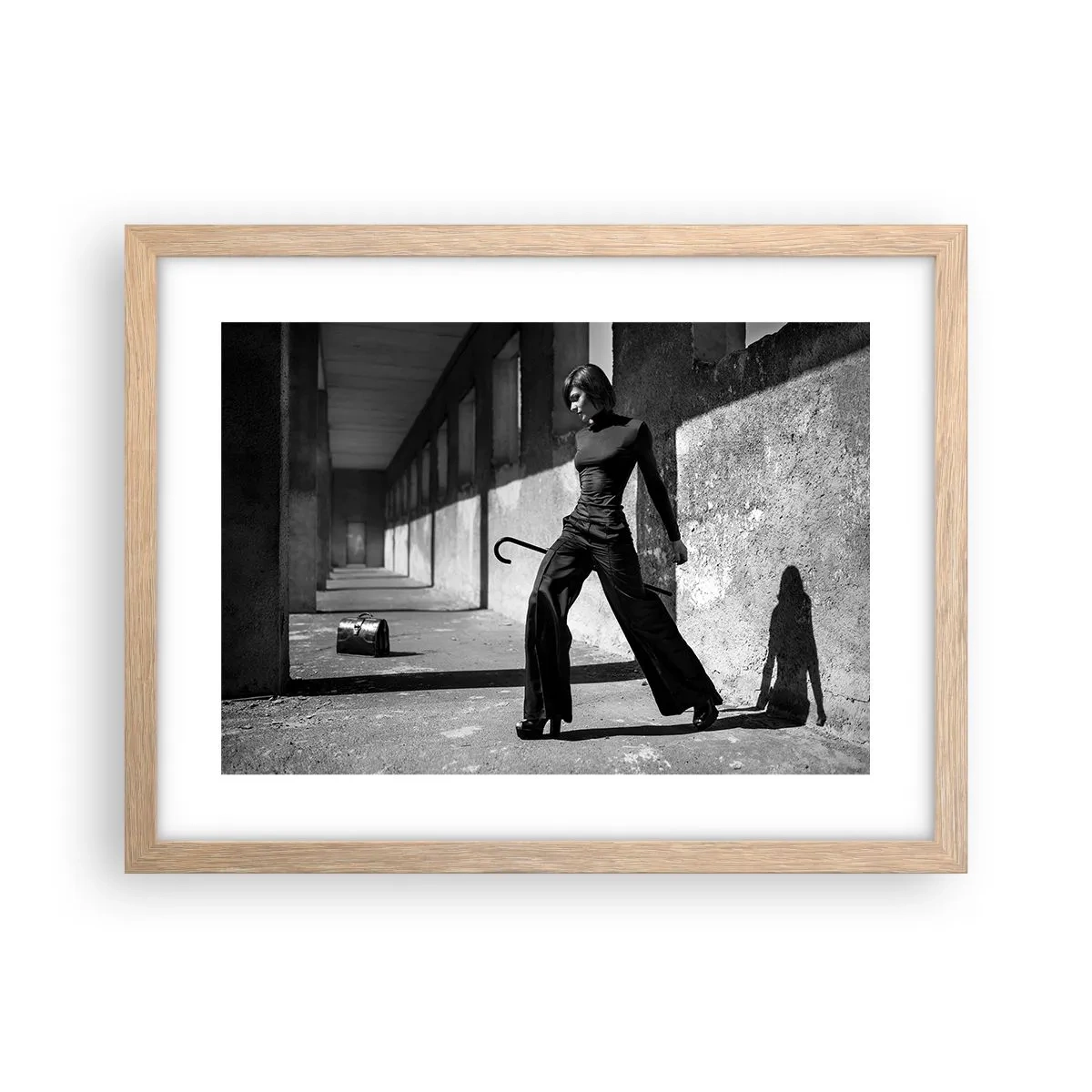 Affiche dans un chêne clair - Poster - Élégance urbaine - 40x30 cm