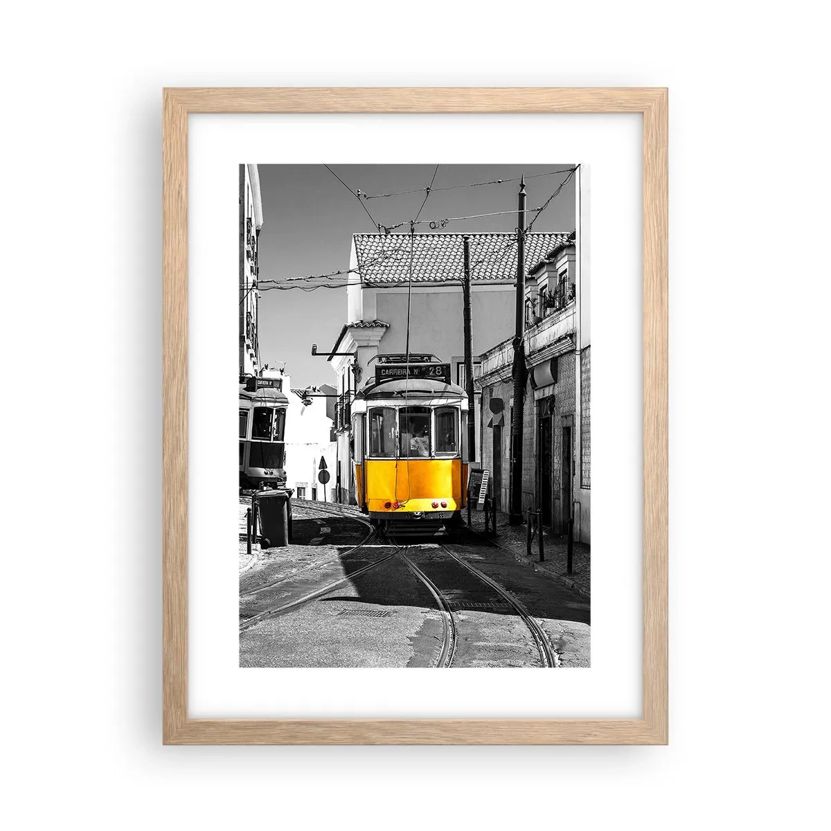 Affiche dans un chêne clair - Poster - L'âme de Lisbonne - 30x40 cm