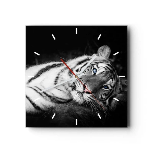 Horloge murale - Pendule murale - Un tigre blanc rendu artistiquement sur un fond noir - 30x30cm - Sauvagerie et paix - Décoration murale moderne pour le salon et la chambre ARTTOR