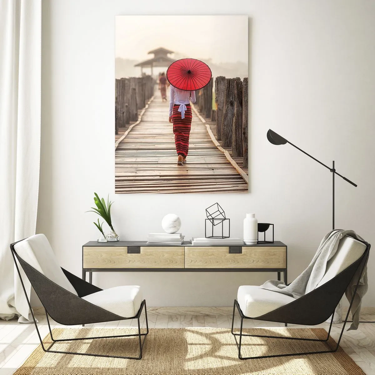 Impression sur verre - Image sur verre - Une femme avec un parapluie rouge sur un pont en bois - 80x120cm - Sur le vieux pont - Décoration murale moderne pour le salon et la chambre ARTTOR