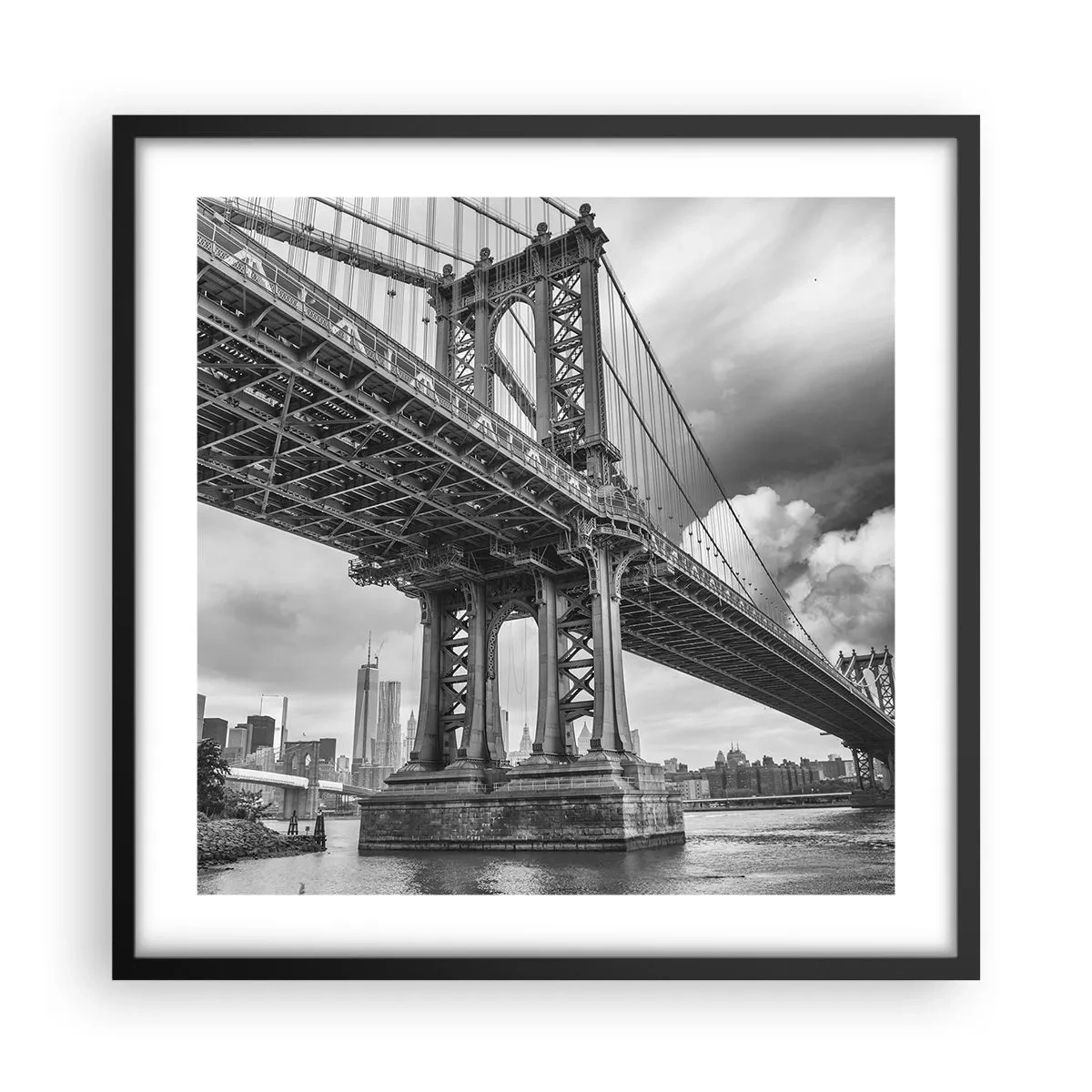 Affiche dans un cadre noir - Poster - Au coeur de la ville - 50x50 cm